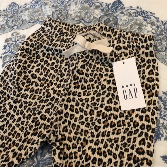 GAP Other - Baby Gap Leopard Leggings 0-3M Textured Waffle NWT!!